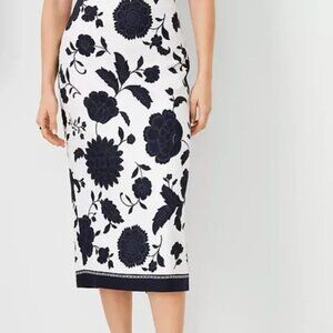 Ann Taylor Floral Border Linen Blend Midi Pencil Skirt